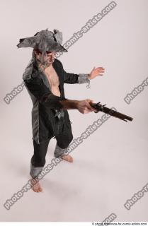 16 JACK PIRATE STANDING POSE WITH GUN 162